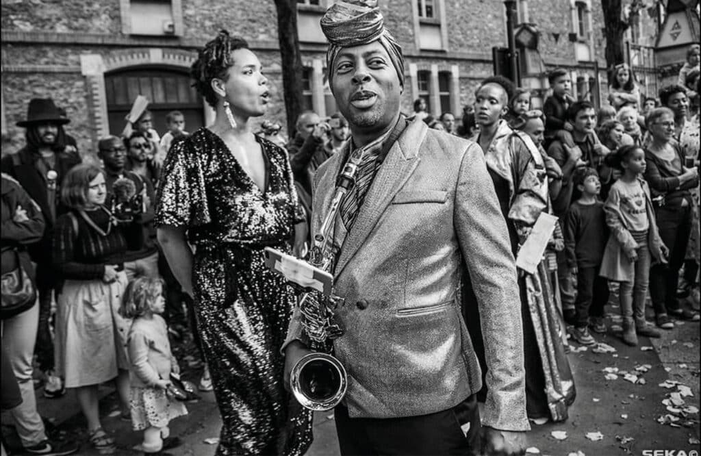 30 nuances de noir(es) © SEKA